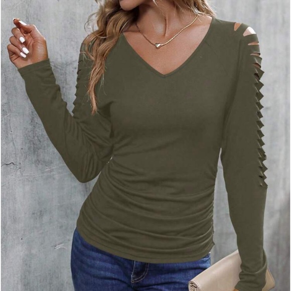 New solid ripped sleeve accent top~ - Picture 3 of 5